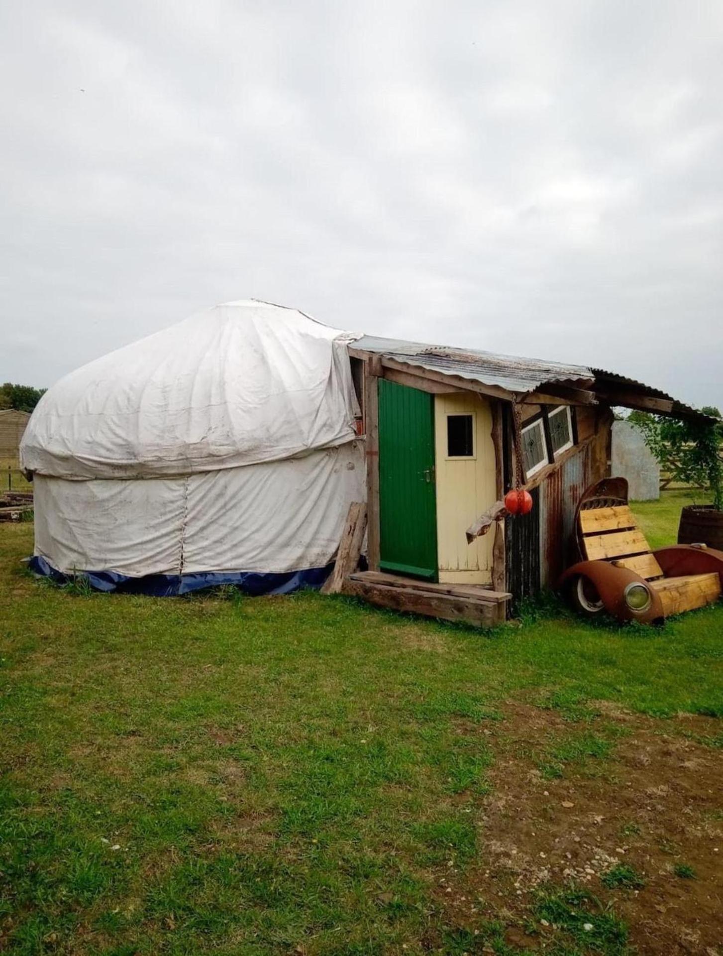 Little Lodge Glamping Halesworth Exterior photo